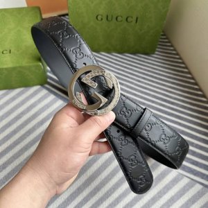 特 4.0Cm专柜同款压花 意大利进口头层小牛皮 原版皮底 新品花纹 纯钢五金带扣，纯进口机械车线，工艺精细，原单品质