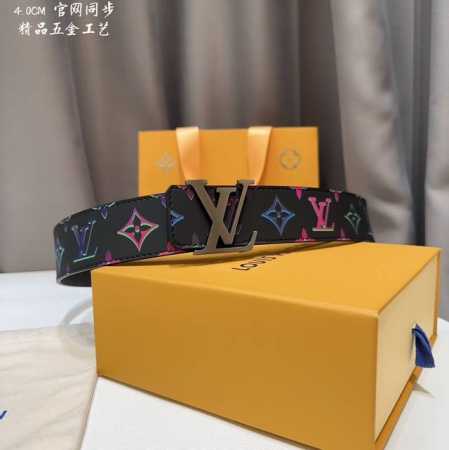 官网同步 Lv路易男士 宽度4.0 Cm 简单大方 精品五金 双面进口皮 佩戴效果非常不错 送礼自用最佳推荐 - 点击图像关闭