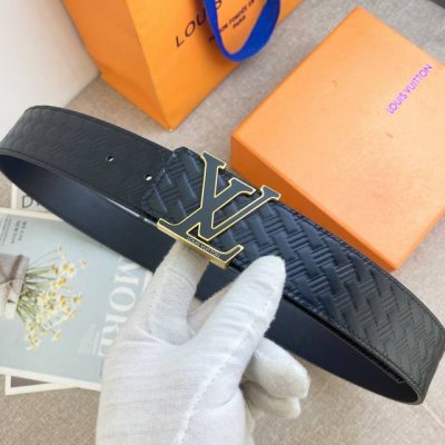 Lv 特种皮腰带系列 ，原厂五金精品不锈钢扣 手感柔软舒适 宽3.8Cm。