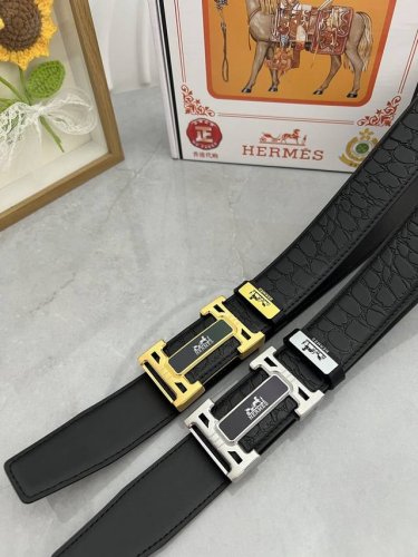 品名：爱马仕.HermèS 原单 材质：原单牛皮腰带 百分百头层牛皮腰带保证真皮，24K纯钢扣，专柜原单品质、做工精细，时尚大牌，送人自用首选 包装： 请认准如