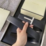 Tom Ford 汤姆福特。新品高端双面小牛皮，简约商务男士腰带，不锈钢真空电镀24K金，手工镶钻，4.0Cm宽，双面使用，配原版包装