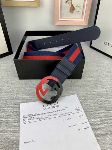 宽度4.0Cm G U C C I 经典帆布织带腰带头尾用采头层小皮牛的点缀 配以织纹质皮滚边和原单钢扣。夏季男百女搭款 上身效超果级棒