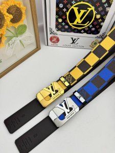 品名：Lv..路易..威登原单 材质：原单牛皮腰带 百分百头层牛皮腰带保证真皮，24K纯钢扣，专柜原单品质、做工精细，时尚大牌，送人自用首选 包装： 请认准如图