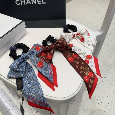 配包装盒 Louis Vuitton 路易威登 驴家新品樱桃飘带发圈，超火爆小单品