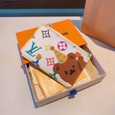 独家新品Lv卡通老花卡包，经典老花零钱包，圣诞熊 小柴犬、米妮乔巴唐老鸭卡包零钱包两用，超纤材质 五金为进口钢 原版Logo 确实精致 手感真的很赞