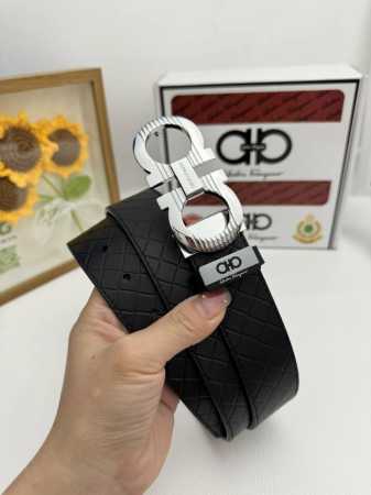 品名：菲拉格幕 原单 材质：原单牛皮腰带 百分百头层牛皮腰带保证真皮，24K纯钢扣，专柜原单品质、做工精细，时尚大牌，送人自用首选 包装： 请认准如图专柜包装赠 - 点击图像关闭