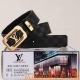 腰带皮带：Lv 路易威登双面可以用： 男款皮带：材质百分百头层牛皮腰带保证真皮皮带，专柜原单品质、做工精细，时尚大牌，送人自用首选包装： 请认准如图专柜包装赠送
