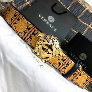 原单，范思哲，宽度3.8Cm， 双面用，重磅推原单范思哲 ，采用原厂牛皮定制，美杜莎头纹标志巴罗克太阳印花纹，原单精品