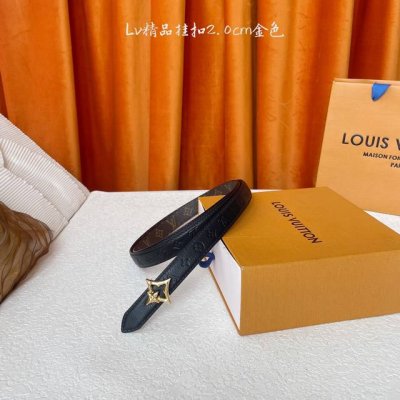 Louis Vuitton ：经典原单品质，一面经典印花一面荔枝纹压花底，原单精品挂扣，精工制作，细节看图，实物拍摄，高端奢华，宽度2.0Cm