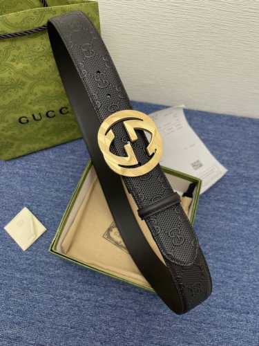 品牌 古驰 Gucci 特 P180 描述 采用高级Gucci Signature真皮精制而成，触感厚实，饰以双G商标带扣。腰带为意大利尺寸，请在购买前参阅腰带