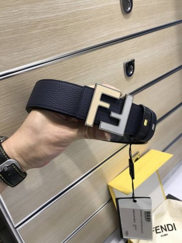 配送专柜包装 打孔针 特批p 新款 Fd 宽38Mm 支持nfc 芯片扫描，标志造型宽皮带，原版立体双层间 沙黑色铆钉扣，进口原版荔枝纹配制小牛皮制成，镀金表面