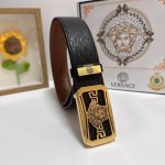 品名：Versace.范思哲 材质：原单牛皮腰带 百分百头层牛皮腰带保证真皮，24K纯钢扣，专柜原单品质、做工精细，时尚大牌，送人自用首选 包装