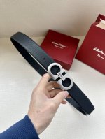 特 菲拉格慕 经典皮带系列 别具一格的特色：工艺精湛、选材优质、风格优雅以及功能实用
