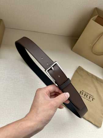 特 原单经典版型，平纹纹系列，3.4Cm宽度，专柜精品铜扣，真空电镀，工艺精细缝制，原版面料原版牛皮、质感超赞，手感柔软 - 点击图像关闭