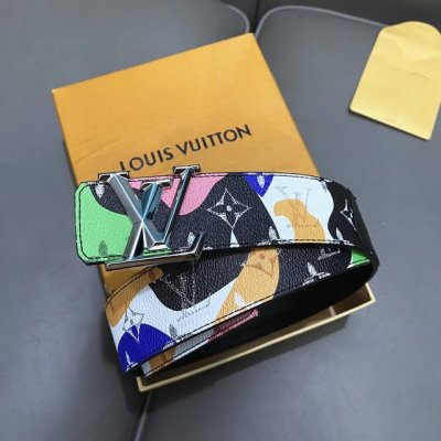 原版包裝 L0Uis Vuitt0N 專櫃最新升級版本 寬度40毫米 精湛工藝定制帆布面料襯托進口小牛皮底 搭配精鋼字母搭扣 經典百搭款！