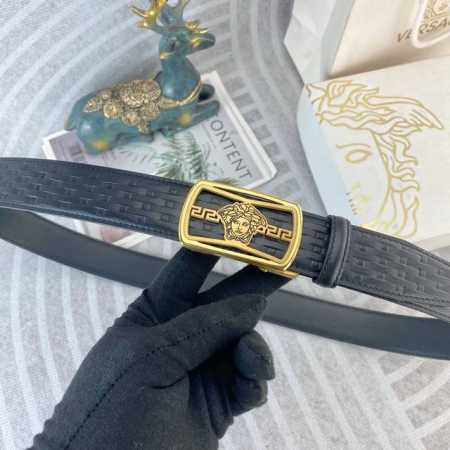 范思哲 特种皮腰带自动带系列 ，原厂五金精品不锈钢扣，手感柔软舒适 宽3.5Cm。 - 点击图像关闭