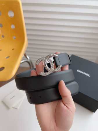 香奈家经典-款女士腰带｜春日优雅点睛之笔 3.0 Cm 小牛皮带身｜柔软亲肤，收腰设计显瘦百搭 精致镀金扣｜真空电镀工艺 光泽持久如新 明星同款｜法式极简风轻松 - 点击图像关闭