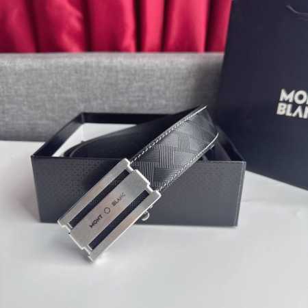 特 品牌： 万宝龙 新款进口3.5Cm自动小头层牛皮，手感细腻柔软。搭配纯钢自动头精品钢扣，男士必备！宽度：3.5Cm自动扣皮带 - 点击图像关闭