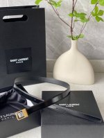 特 开春秀款Saint Laurent 圣罗兰女士腰带皮带 原厂真金电渡扣头，意大利原厂皮，宽2.0Cm，代购级。