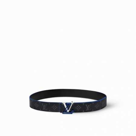 特 4.0宽Lv Line 双面腰带以 Monogram Eclipse Reverse 帆布和牛皮革展露潮流气息，并将相同色彩理念延续至边染和 Lv 搭扣的镂 - 点击图像关闭