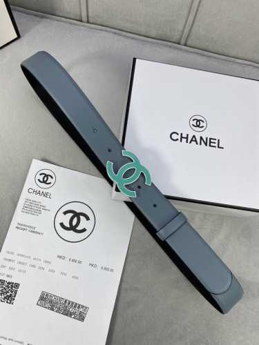 宽度3.0Cm Chanel 香奈儿 进口柔软小牛皮搭配金 银色金属磨胶钢扣。