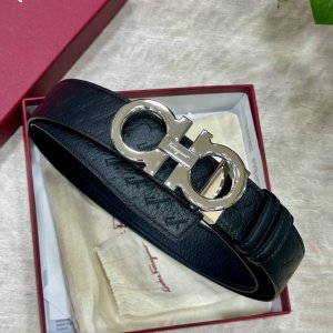 菲拉格慕 原单品质 风格华贵典雅，以传统手工设计和款式新颖誉满全球。 搭配精品钢扣 意大利进口头层皮 ， 宽3.5Cm。