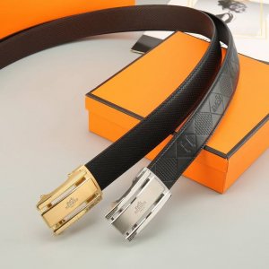特P190 爱玛仕 头层牛皮 宽3.5Cm 官网同步，不锈钢金属标识，适合商务低调人士！自动扣款式