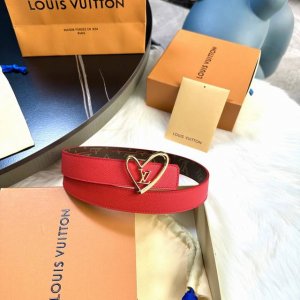 特 L0Uis Vuitt0N 今季新品 驢家女士原單腰帶 寬度30毫米 定制經典帆布面料搭配小荔枝紋小牛皮底 全新愛心款元素精品五金 可雙面佩戴 多色可選。百