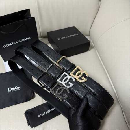 Dg，宽3.5Cm 杜嘉班纳 新款 压花小牛皮简约百搭腰带，Dolce&Gabbana Milano 针扣标牌装饰别具一格。 - 点击图像关闭