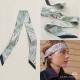 爱马仕 Hermes｜水上游乐园 Twilly小丝巾 束发带，产品描述：Twilly小丝巾 100%桑蚕丝 。 这款小巧的真丝配饰佩戴方式千变万化，可为您的日常