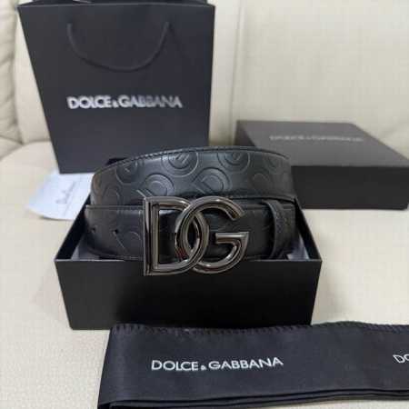 Dg，宽3.4Cm 杜嘉班纳 新款 压花小牛皮简约百搭腰带，Dolce&Gabbana Milano 标牌装饰别具一格。 - 点击图像关闭