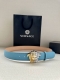 宽度4.0Cm Versace 范思哲 此款柔软的皮带饰彩色3D美杜莎腰带扣，可搭配正装或休闲牛仔装。