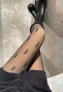 加厚款 DDD 配包装 DDD 一盒一双 DDD Ysl 圣罗兰 Ins爆款，秋冬加厚丝袜 ，水光黑丝透肤打底连裤袜对版高货！超大弹力。 DDD 好看到爆炸 的