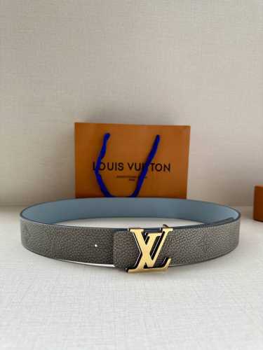 4.0宽:Lv官网同步进口荔技皮压花 搭配不锈钢经典挂扣 可双面使用