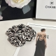 特 单个 配全套包装 Chanel 香奈儿 爆款小香风发圈，专柜款出货 一看就特别高档 超级百搭 必须自留