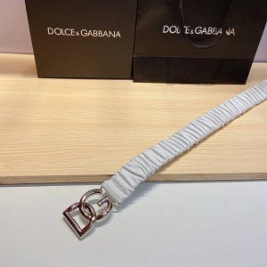D&G 杜嘉 班纳头层羊皮弹力腰带，搭配精品铜扣，宽度：3.0Cm，