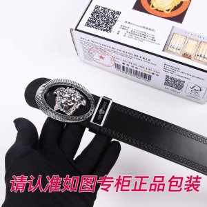 品名：范思哲.Ver…Sace原单 型号：认准如图专柜包装，送打孔器 材料：双面可用，百分百头层牛皮，保证真皮。美人头，24K钢扣，复古做旧工艺