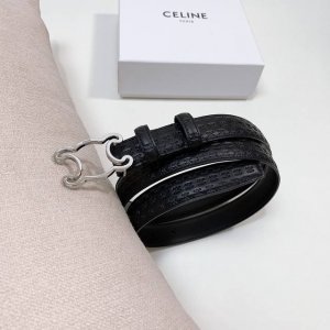 特 Celine 压小花 Triomphe中号Triomphe压印天然牛皮革腰带 2.5Cm 最新款