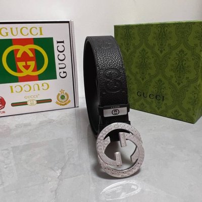 品名：古奇.Gu...Ci 原单 材质：原单牛皮腰带 专柜原单品质、做工精细，时尚大牌，送人自用首选 包装： 请认准如图专柜包装赠送打孔器手提袋专柜礼盒宽度3.