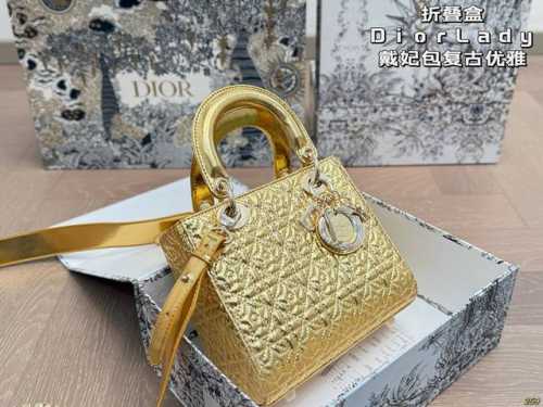 6色 折叠盒 迪奥 Diorlady戴妃包 复古优雅 永远的经典 正式休闲皆可 日常通勤无压力 尺寸 20 17