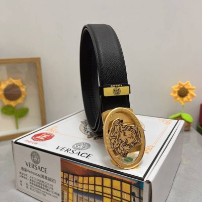 品名：Versace.范思哲 自动带P210 材质：原单牛皮腰带 百分百头层牛皮腰带保证真皮，24K纯钢扣，专柜原单品质、做工精细，时尚大牌，送人自用首选 包装
