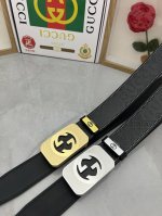 品名：古奇.Gu...Ci 原单 材质：原单牛皮腰带 专柜原单品质、做工精细，时尚大牌，送人自用首选 包装： 请认准如图专柜包装赠送打孔器手提袋专柜礼盒宽度3.