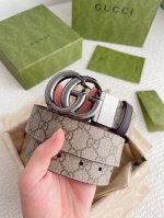 真皮承诺，放心转载批 配全套包装品牌：Gucci海外原单扣头材质：精品实心铜扣带身材质正面：38Mm宽度采用双面进口原版皮腰带，真空电镀五金扣头实物拍摄 一等一