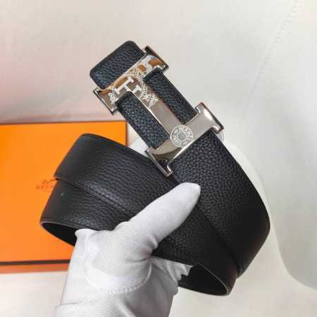 爱马仕 宽度3.8Cm 正品规格 Togo荔枝纹小牛皮 精细的做工，高品质的质量。 扣头：精钢扣 多种款式可以选择 码数：100-125Cm 包装：全套包装 - 点击图像关闭