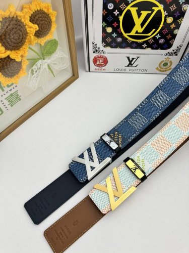 品名：Lv..路易..威登原单 材质：原单牛皮腰带 百分百头层牛皮腰带保证真皮，24K纯钢扣，专柜原单品质、做工精细，时尚大牌，送人自用首选 包装： 请认准如图