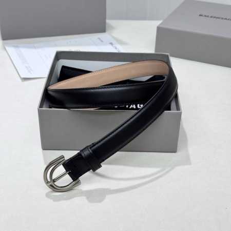 巴黎世家、搭扣腰带，做旧五金，复古风格，小众不撞款2.5Cm - 点击图像关闭