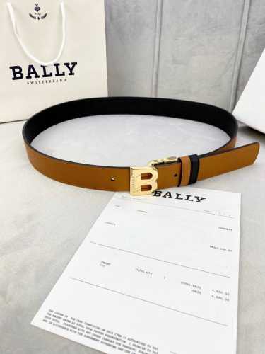 特 3.5Cm Bally 巴利双色手掌纹头层小牛皮 两面可用，配有金银字母扣头该皮带可调节，且能根据需要剪裁质量保证达到修身效果