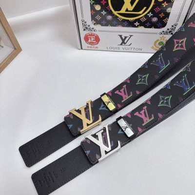 品名：Lv..路易..威登 材质：原单牛皮腰带 百分百头层牛皮腰带保证真皮，24K纯钢扣，专柜原单品质、做工精细，时尚大牌，送人自用首选 包装： 请认准如图专柜