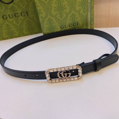 Gucci 古奇官网新款，正品规格 2.0Cm搭配头层小牛皮腰带，时尚百搭