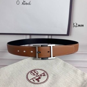 HermèS 爱马仕针扣 原单品质 头层牛皮 土黄色荔枝纹搭配黑色平纹 32Mm宽 双面可用 配官网H黑间银扣